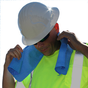 PIP EZ-Cool Evaporative Cooling Towel